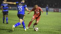 Laga Semen Padang FC melawan Madura United dalam laga lanjutan Gojek Traveloka Liga 1 di Stadion Agus Salim, Kota Padang, Jumat malam. Foto : Istimewa