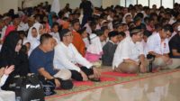 Buka bersama Dunsanakan Anak Yatim Padang dengan 1.100 anak yatim di Masjid Raya Sumatera Barat, Kota Padang, Minggu 26 Mei 2019. Foto : Istimewa